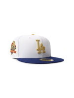 Load image into Gallery viewer, New Era 5950 LA Dodgers World Series Champions Hat - Chrome/Gold
